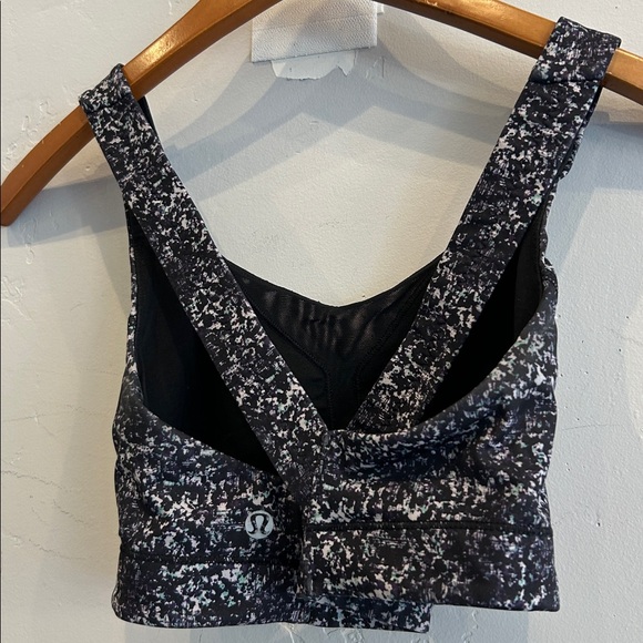 Lululemon In A Flash Bra - Picture 11 of 11